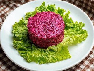 Буряк з майонезом