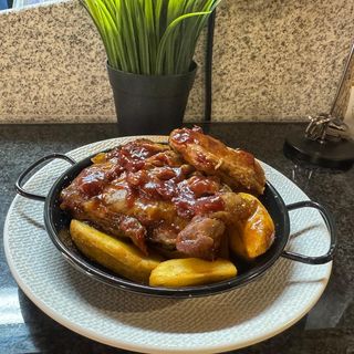 Tapa Rayo Gastro De Costilla BBQ Con Patatas Gajo