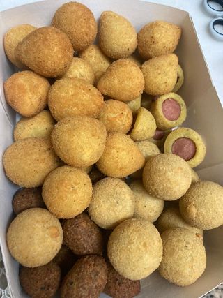 Mini Salgadinhos de Festa
