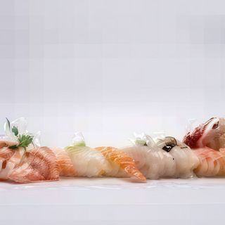 S92. Nigiri omakase zen-8 pezzi