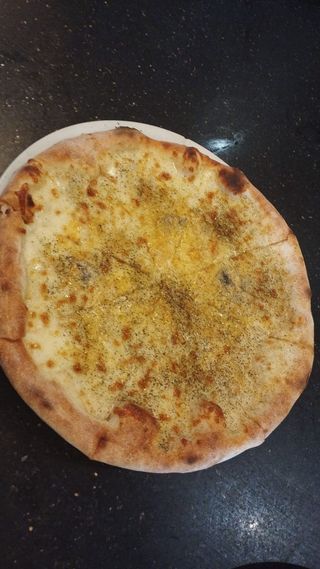 Pizza 4 Fromages