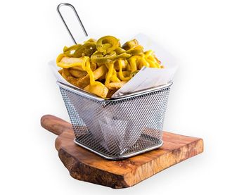 Frytki domowe z sosem serowym i jalapeno