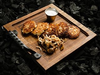 Деруни з квашеної капусти зі смаженими грибами (300/50g)