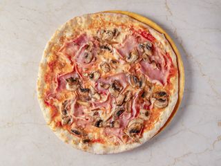 Prosciutto e funghi