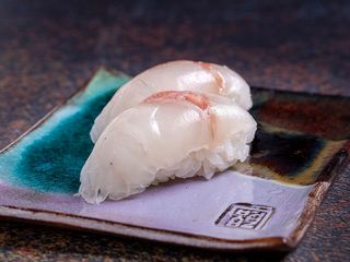 Nigiri Dorada