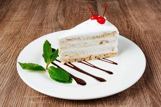 Торт "Молочная девочка"