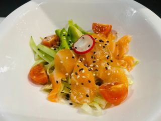 Sake salad