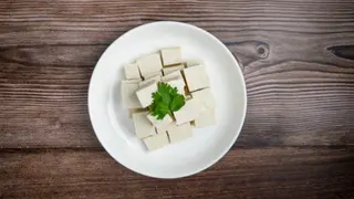 23 Tofu crudo