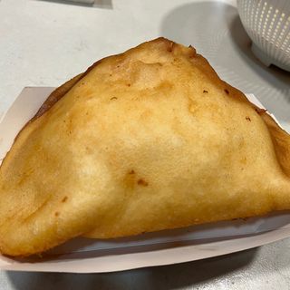 Empanada tres quesos 