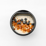 Fulgi de ovăz cu granola, afine și miere