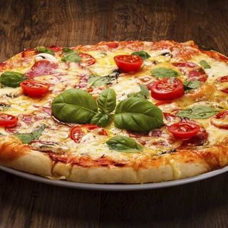 PIZZA NAPOLITANA (26 Cm.)