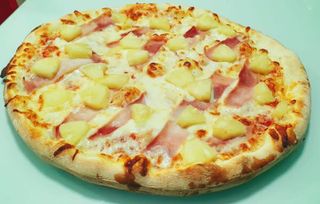 Pizza Hawaiana Ø 32cm