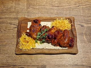 М'ясні ребра зі сливою (550\50g)