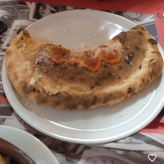 Pizza calzone vegetal