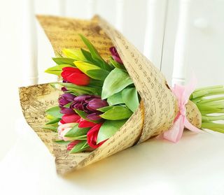 Buchet cu lalele b90