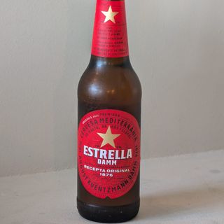 Estrella Damm Cerveza Lata 33cl