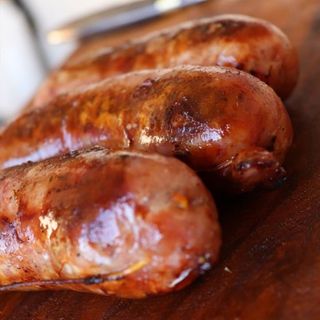 Chorizo criollo con chimmi churiri