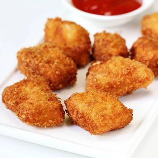 CHICKEN NUGGETS + FRIES +350 ml SODA