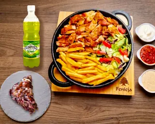 KRAFT KEBAB Z KURCZAKA [danie, baklawa czekoladowa, celestynka kiwi]