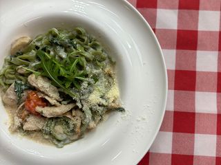 Шпинатна паста з індичкою та білими грибами (300g)