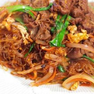 Spaghetti di soia con manzo