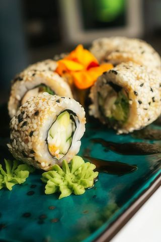 Каліфорнія з креветкою (260г)