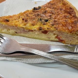 Quiche Fatia Queijo Fiambre e Cogumelos