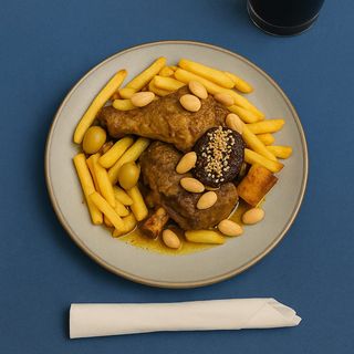 Tajine de cordero con ciruelas