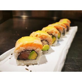 41. Aburi Salmón Roll (8 Pzs.)