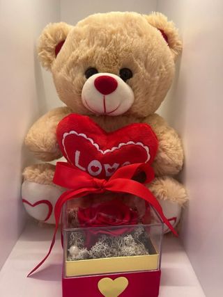 Peluche + Caixa com 1 Rosa do Amor