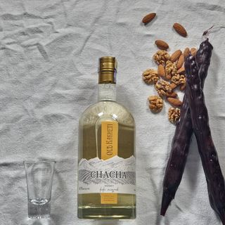 ძველი კახეთი - ჭაჭა თაფლი