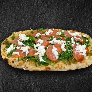 Salmone, rucola e stracchino