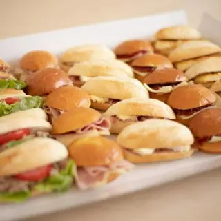 Bandeja de mini bocadillos (25 ud)