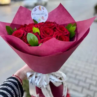 Букет с 15 червени рози