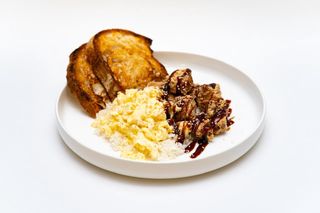 Азиатский завтрак с курицей 