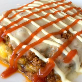 Yaroa De Carne Picada y platano maduro