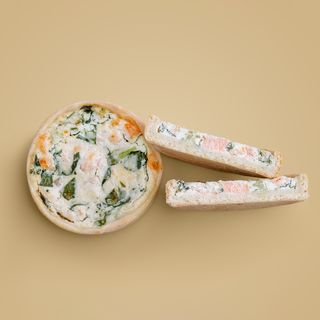 Киш с семгой 