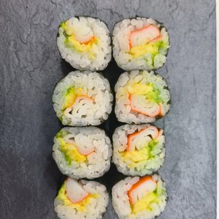 12-C Maki Surimi Aguacate (8 Pzs.)