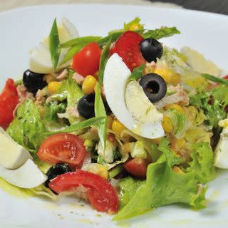 Салат "Инсалатонна"