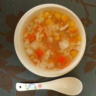 sopa de maiz con cangrejo