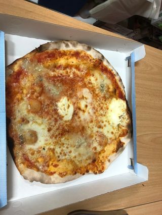 Quattro formaggi - normale