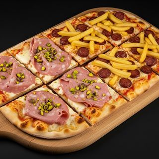 Mezza pala mortazza & mezza pala würstel e patate