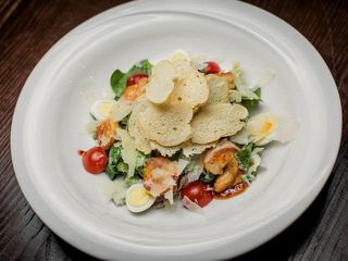 Цезар з тигровими креветками (250 г)