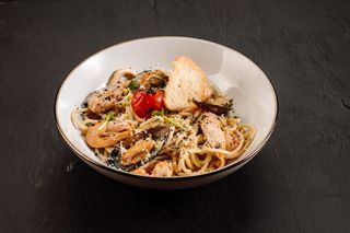 Паста з морепродуктами (350г)