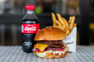 Double cheese burger with chips & soda