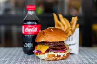 Double cheese burger with chips & soda
