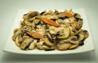 Pui cu bambus ciuperci