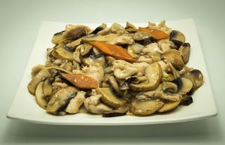 Pui cu bambus ciuperci