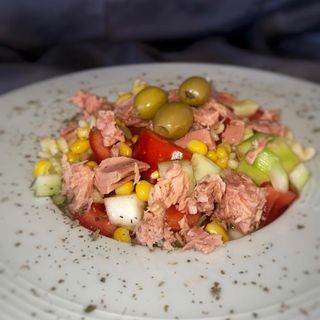 Tuna salata