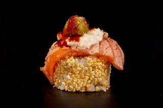 127 Salmon olives roll 8 pezzi